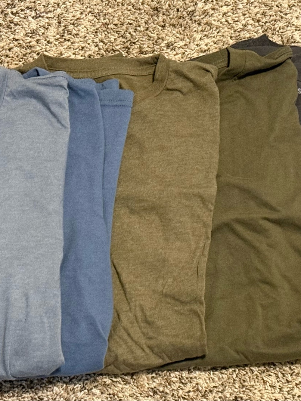 True classic Men's Short Sleeve Crew Neck T-Shirt - Blue, Olive, & Grey